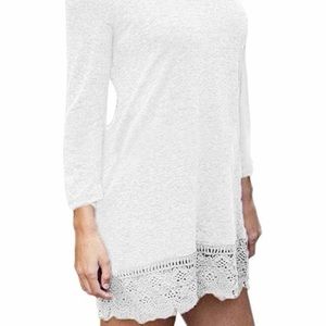 Long sleeve lightweight dress with lace trim